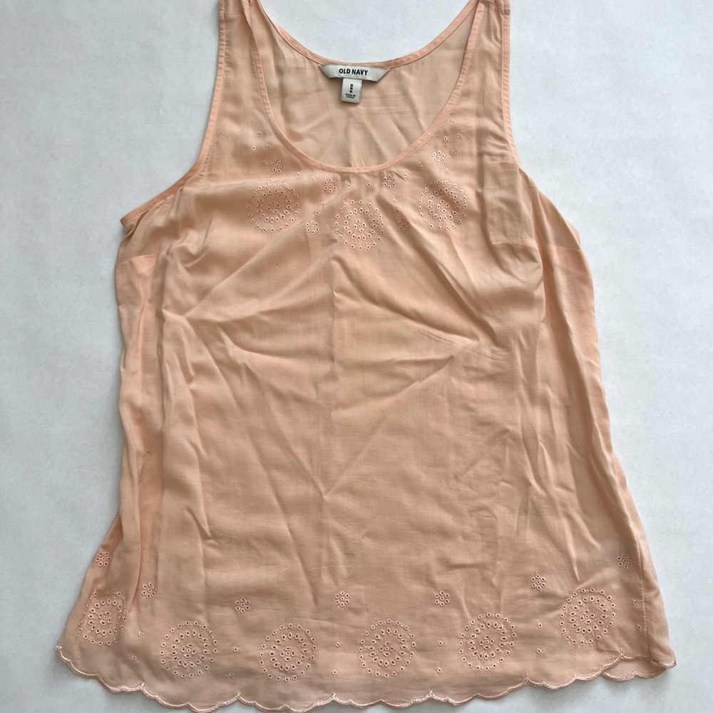 Peach M old navy Tank top